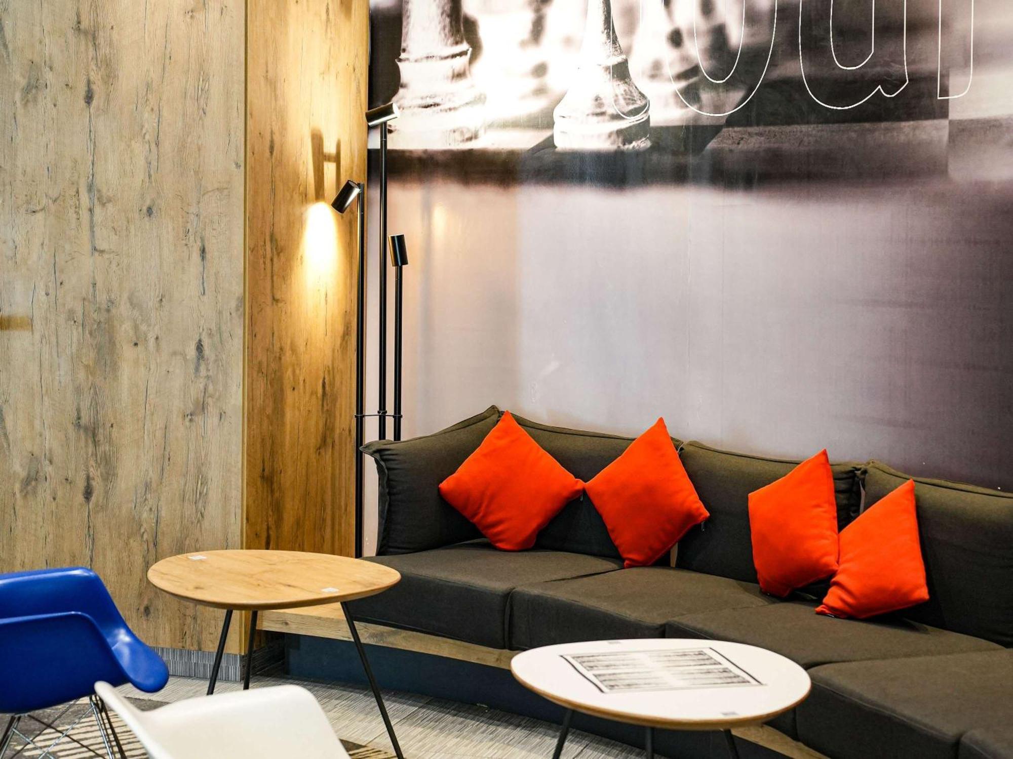 Ibis Hotel